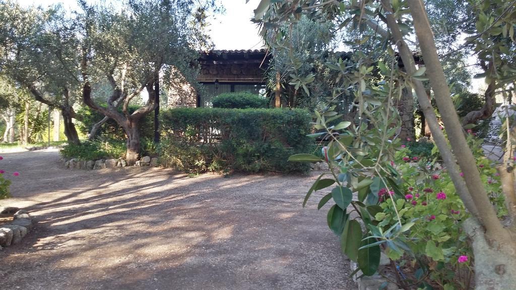 Tenuta Terenzano Torre San Giovanni Buitenkant foto